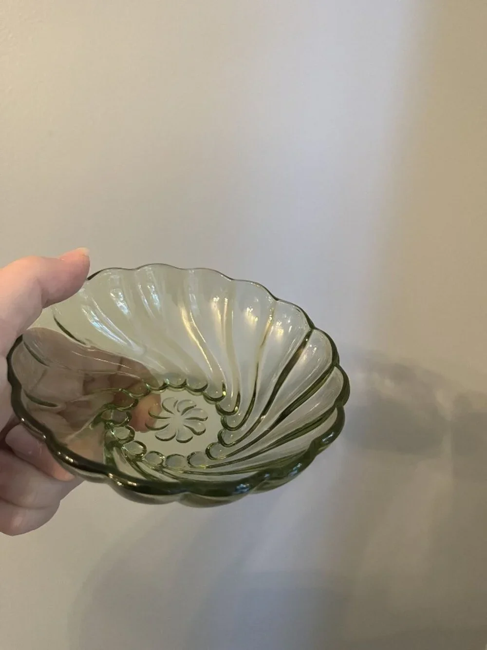 Vintage Hazel Atlas Green Glass Bowl Colonial Swirl Design 5